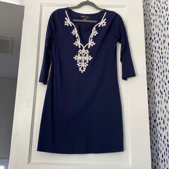 Lilly Pulitzer Embroidered Sun dress - Picture 1 of 1
